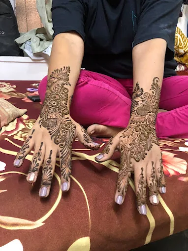 Shankar Mehndi Artist