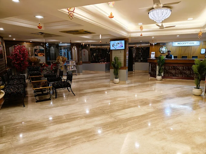 Hotel Chandra Inn
