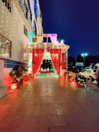 Hotel Chandra Inn