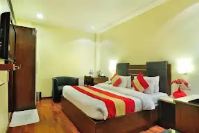 Hotel Aura Paharganj