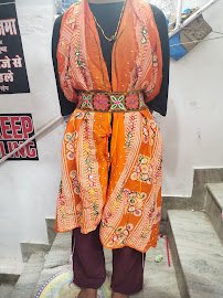Gauri Fancy Dress Point