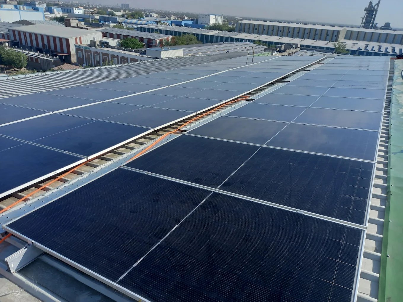 Winds solar cleaning service