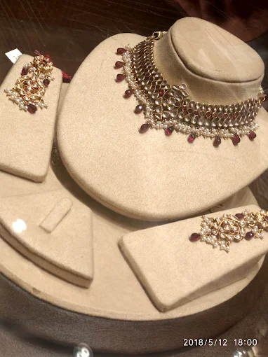 Tanishq Jewellery