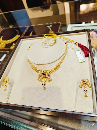 Tanishq Jewellery