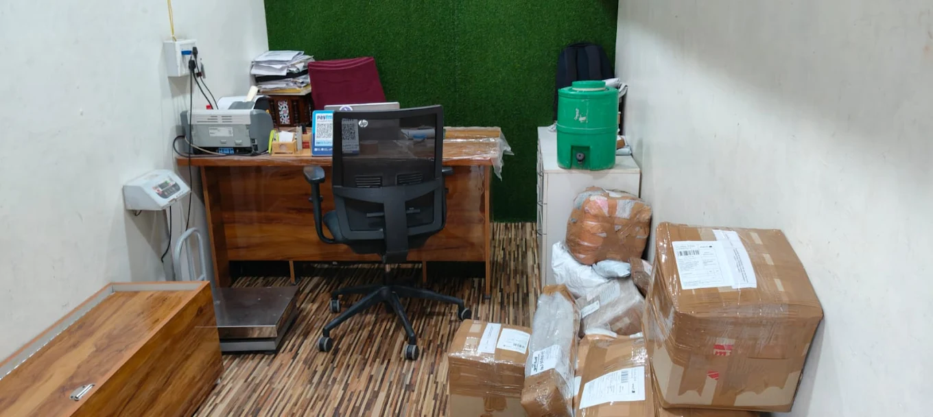 Global India Logistics : Courier Services