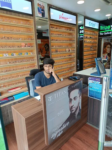 Trueyes The Optical Studio