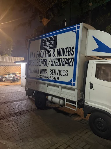 Max Packers and Movers