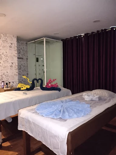 White Terra Spa