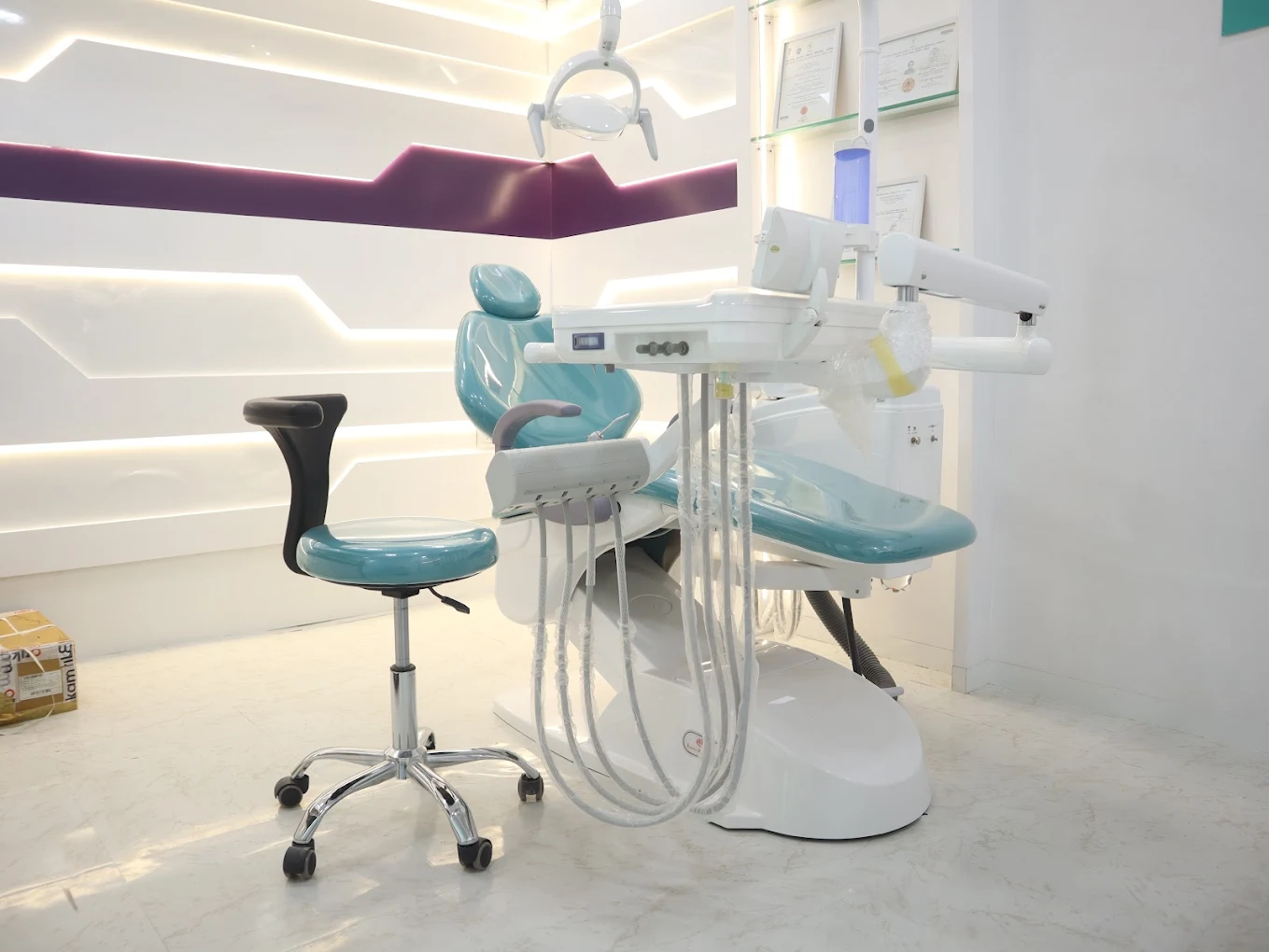 SmyleXL Dental Clinic