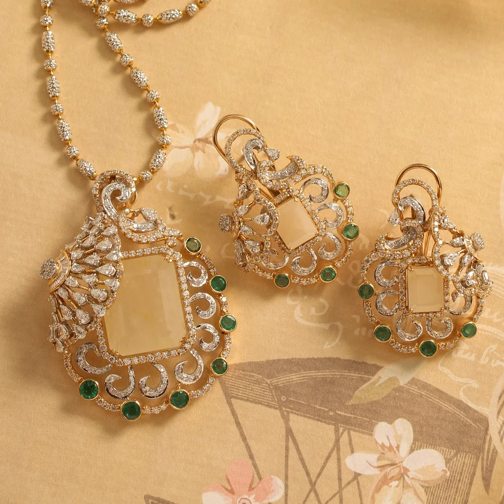 Manubhai Jewellers - Flagship Store