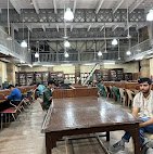 Elphinstone College