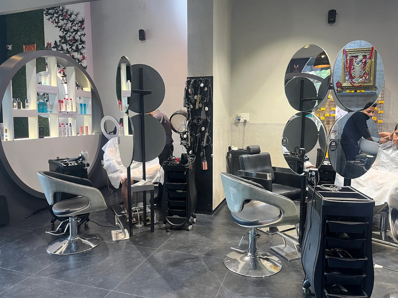Lookout Salon