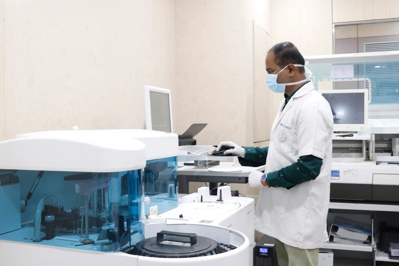 Bombay Hospital & Medical Research Centre