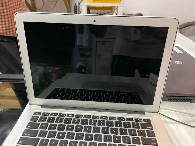 Laptop Service Center