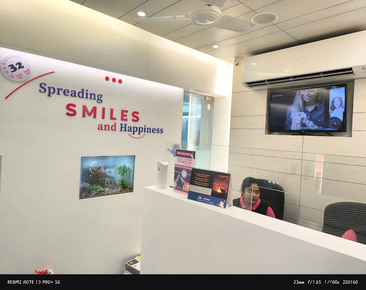 32 Smiles