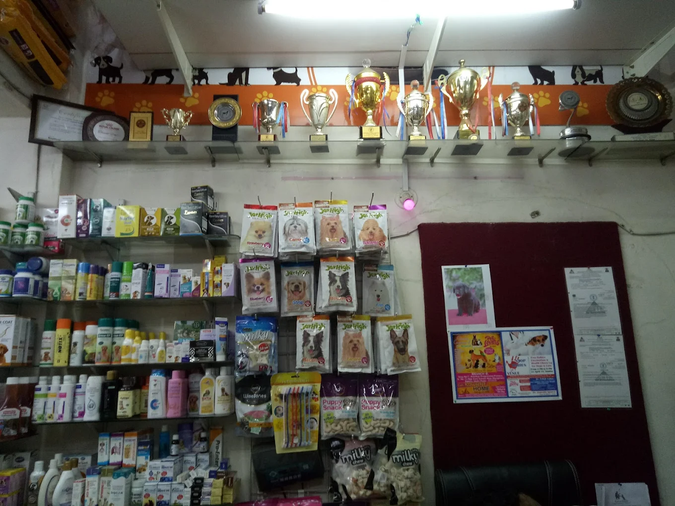 Pet Lovers Pet Shop