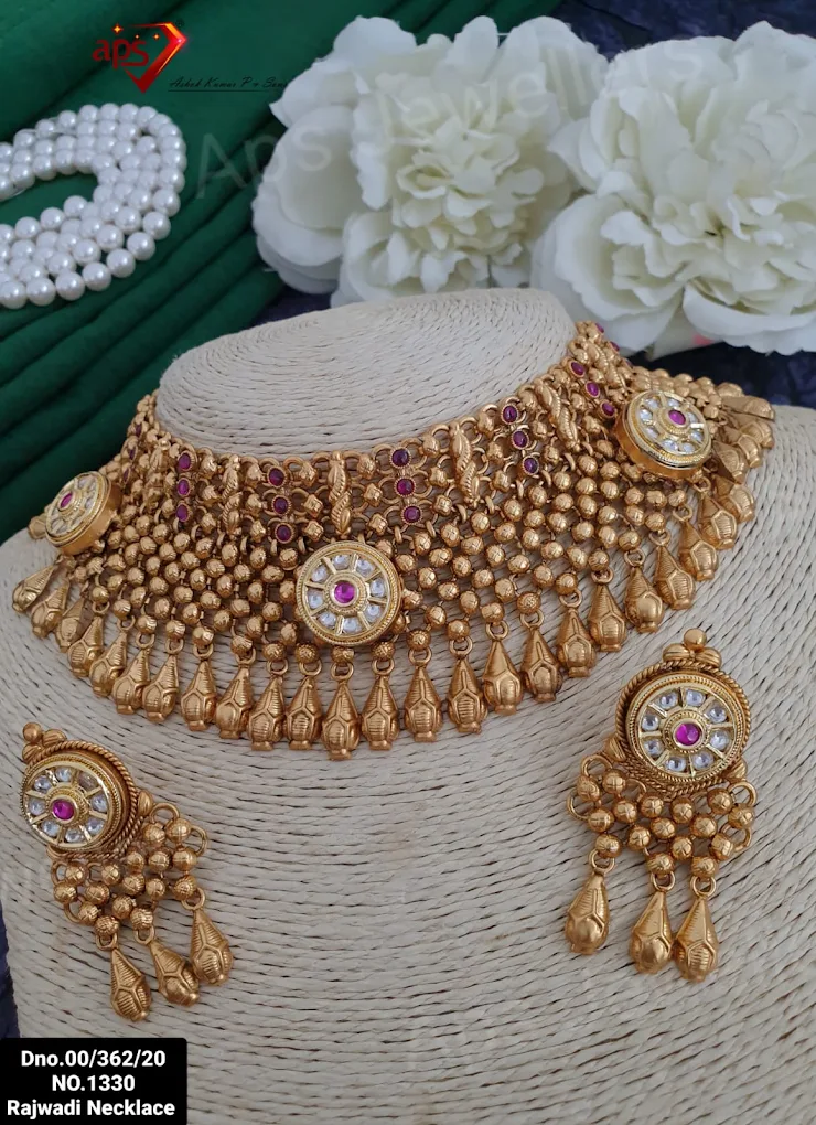 Aps Jewellers