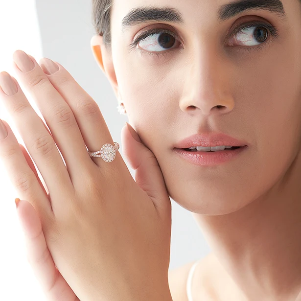 Lucira Jewellery Store