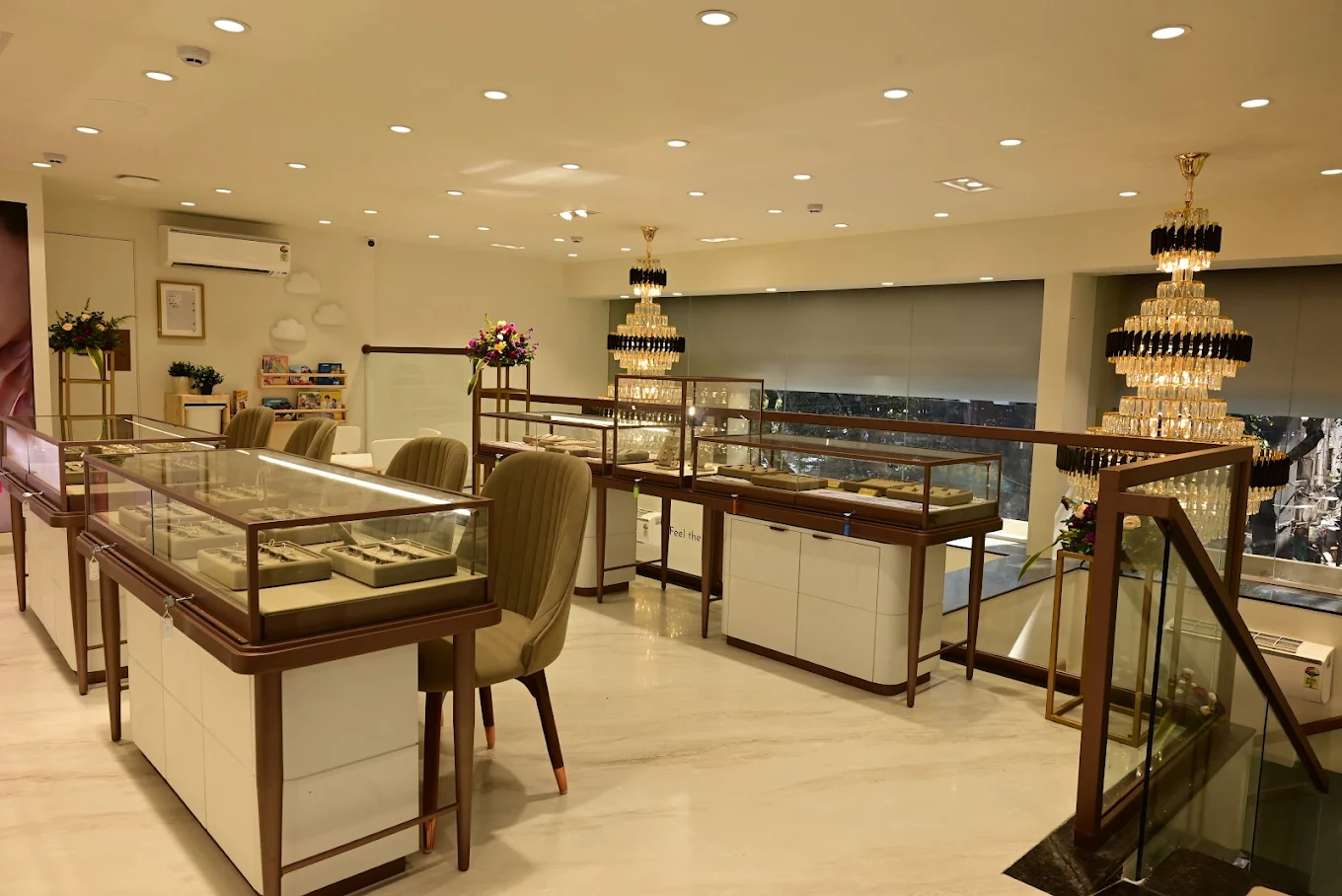Lucira Jewellery Store