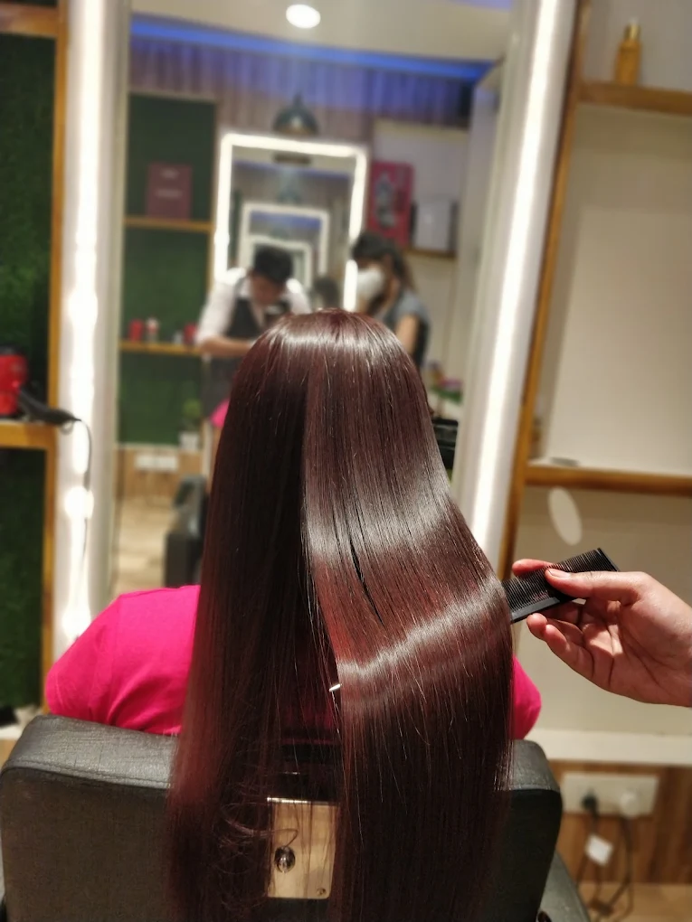 Nitrogen Uni Salon