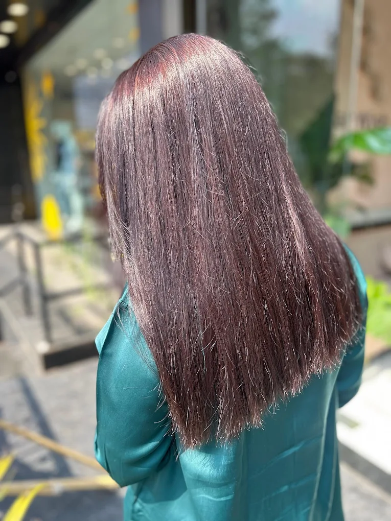 Niks International Salon