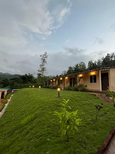 Vrisa Mountain Retreat