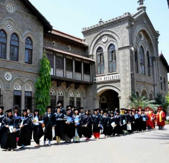 Fergusson College