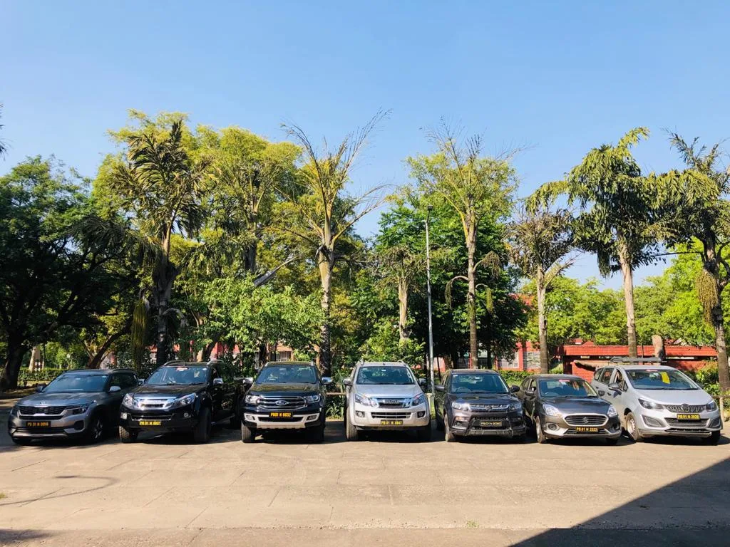 RBTS Luxury Self Drive