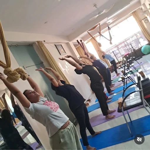 VYS Academy Yoga Classes