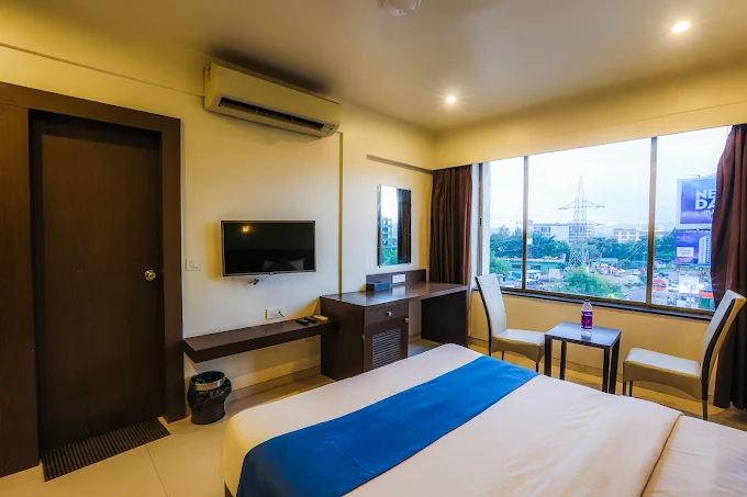 Hotel Solitaire, Hinjawadi