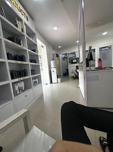 Dr Batra’s Homeopathy, Hair & Skin Clinic
