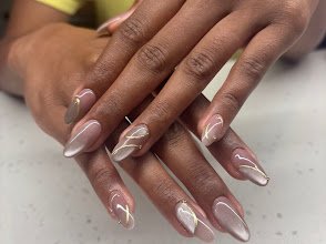 Nail Ishq