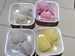 Polar Bear Ice Cream Sundaes