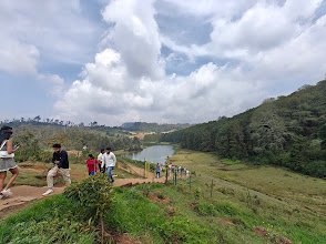 Make Yatra Travels And Holidays