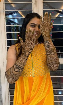 Akash Mehandi Artist