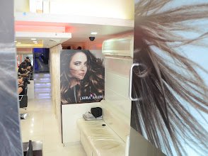 Laura Salon
