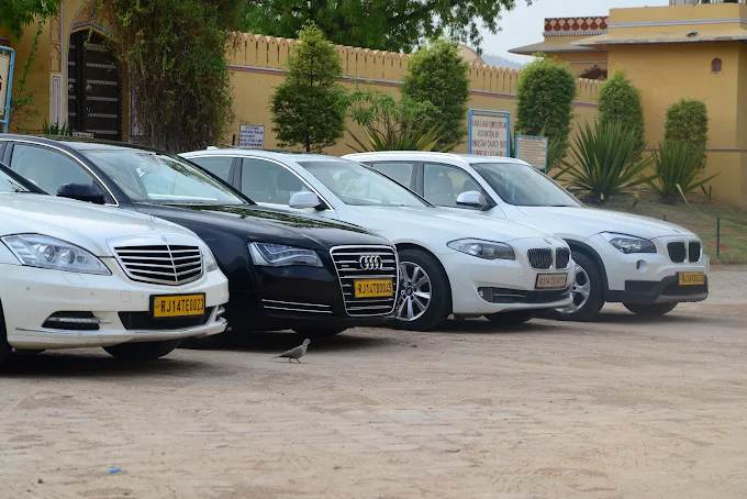 Jaipur Car Rental with Driver Group