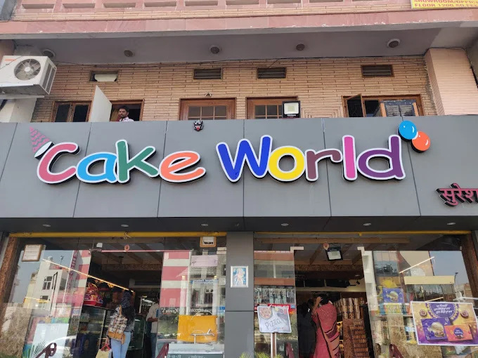 Cake World