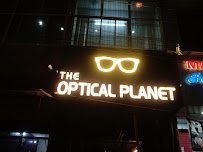The Optical Planet
