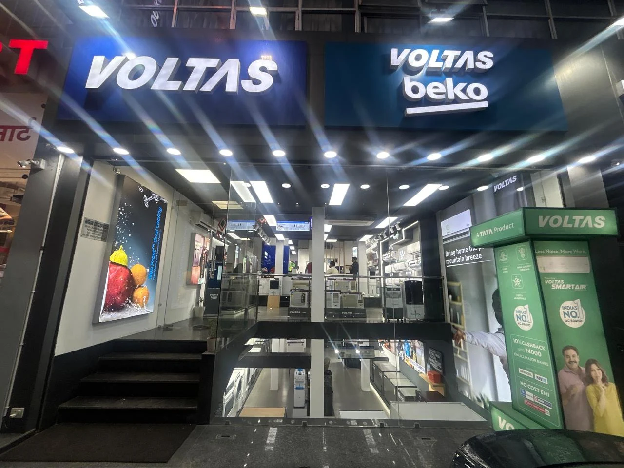 VOLTAS EXPERIENCE ZONE _ SOUTH DELHI _ AARAV ENTERPRISES