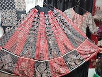 Gauri Fancy Dress Point