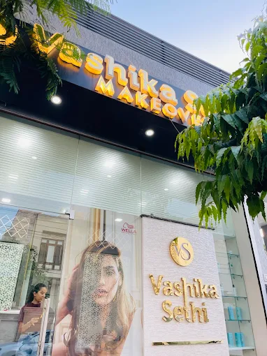Vashika Sethi Makeover & Academy