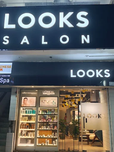 Looks Salon
