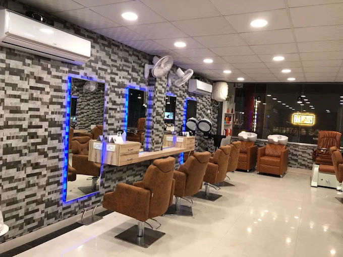 Emmiko Salon
