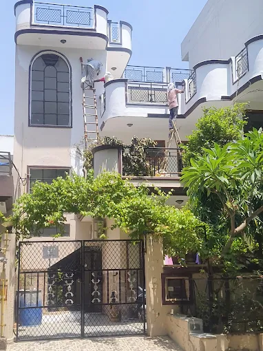 HOME PAINTING & RENOVATION CONTRACTORS