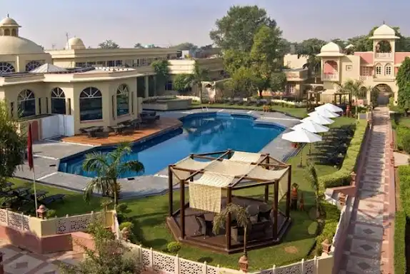 Heritage Village Resort