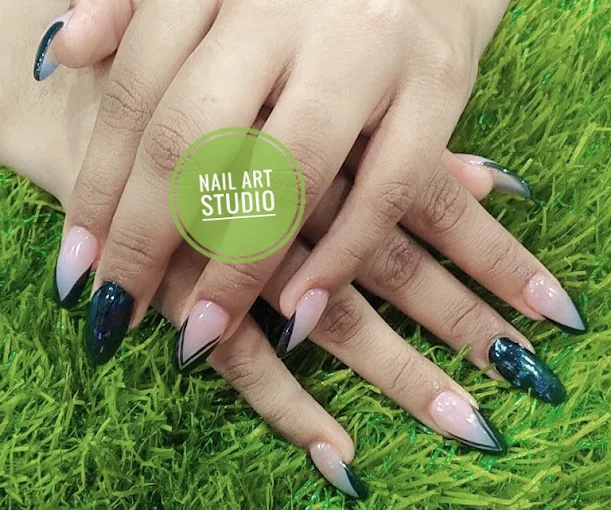 Nail Art Studio 46
