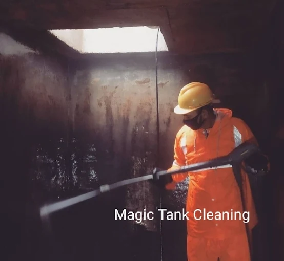 Magic Water Tank Cleaning
