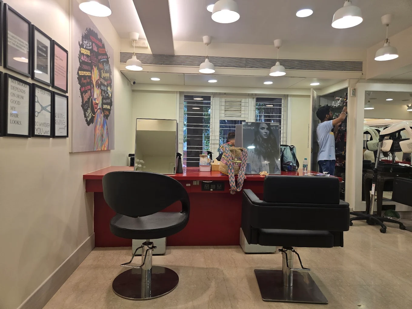 BBLUNT Salon