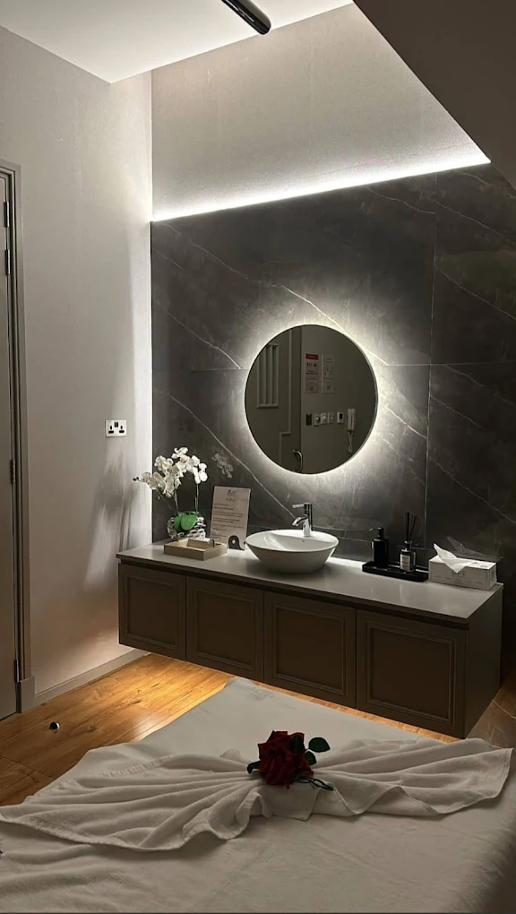 Body to Body Massage Spa